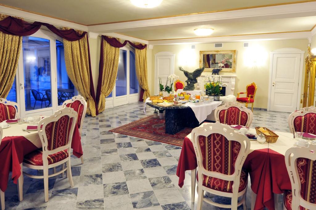 Agriturismo Cascina Varie Castagnito ภายนอก รูปภาพ