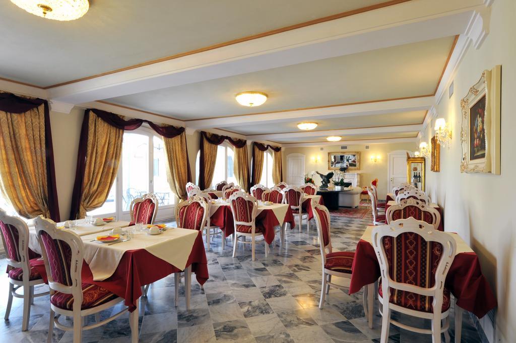 Agriturismo Cascina Varie Castagnito ภายนอก รูปภาพ